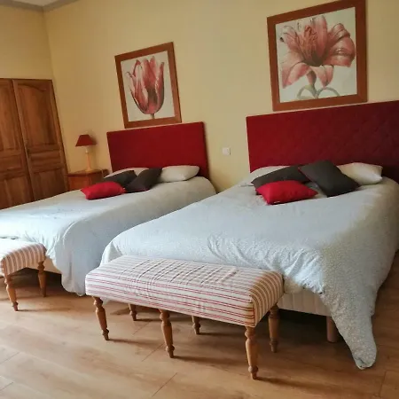 Vendégház D'hotes Le Cedre Bleu Saint-Lattier