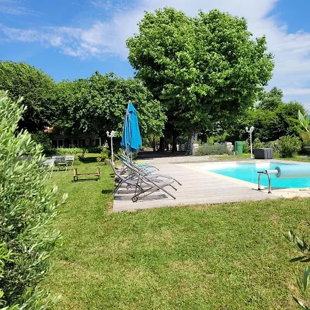 D'hotes Le Cedre Bleu 3* Saint-Lattier
